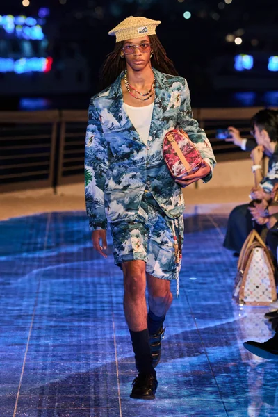 Look 59